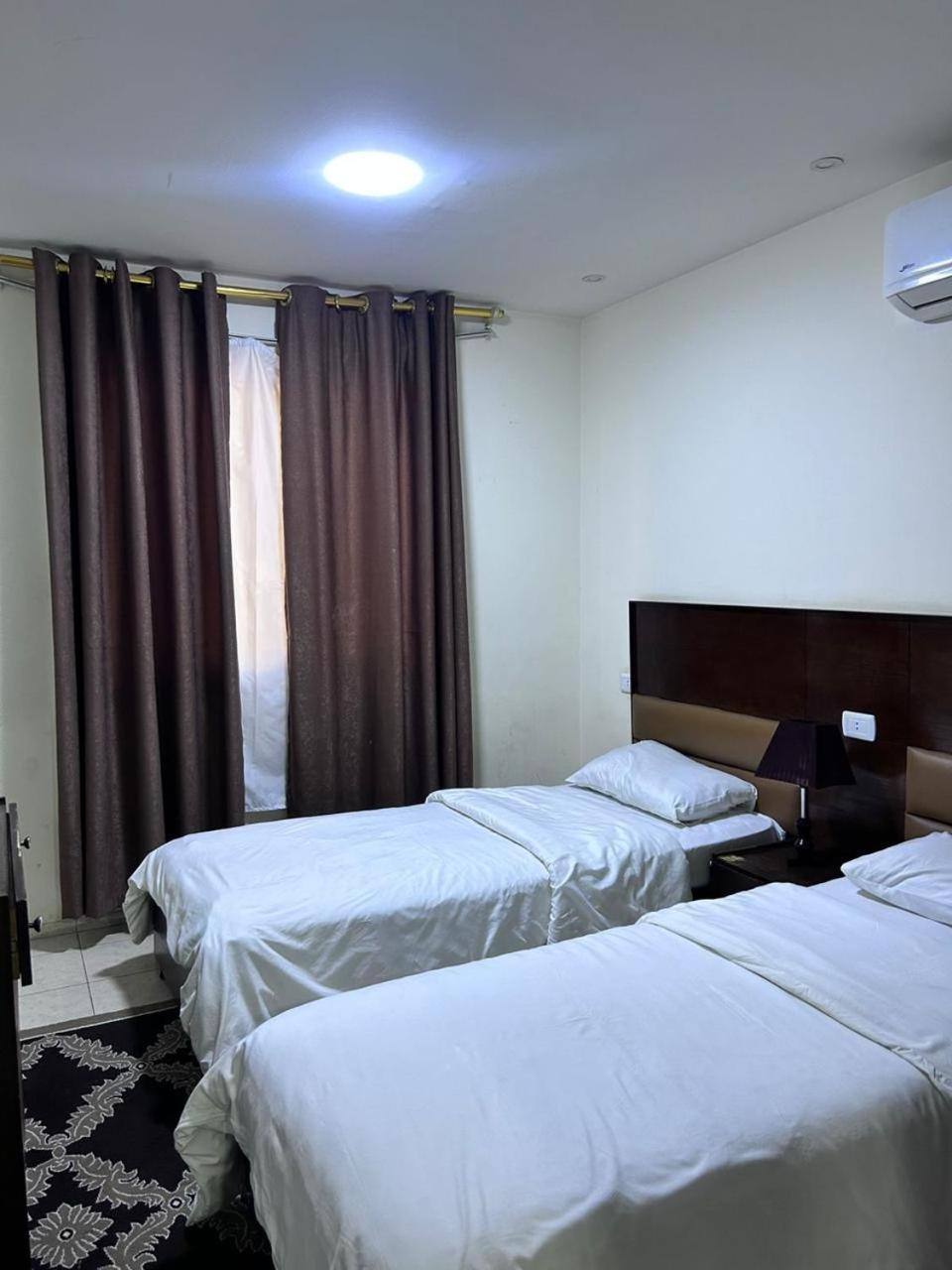 Robou Al Sharq Aparthotel Amman Exteriör bild