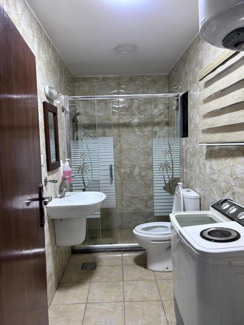 Robou Al Sharq Aparthotel Amman Exteriör bild