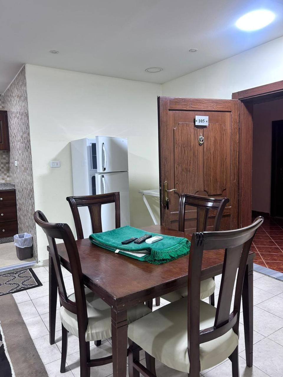 Robou Al Sharq Aparthotel Amman Exteriör bild