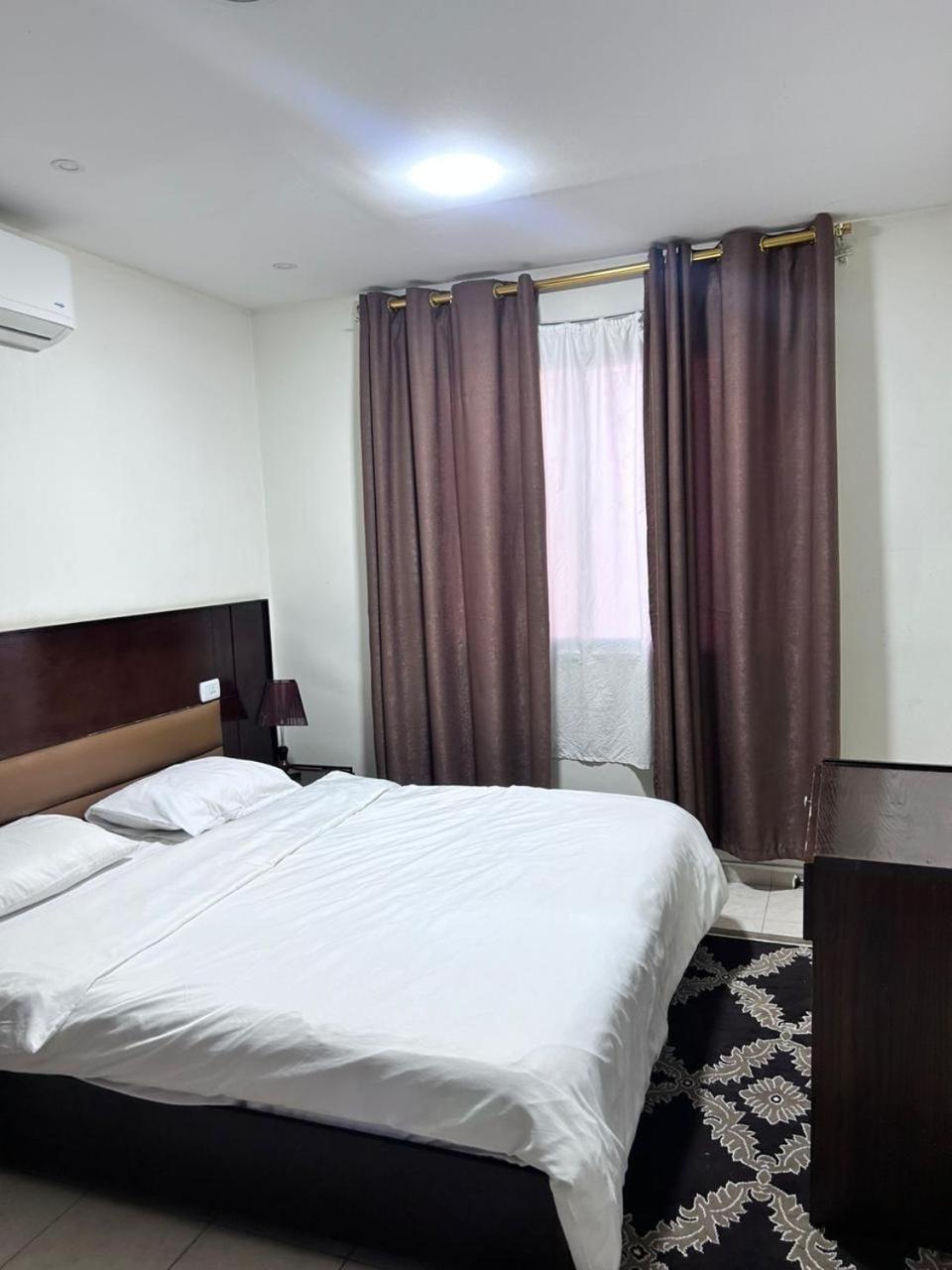 Robou Al Sharq Aparthotel Amman Exteriör bild