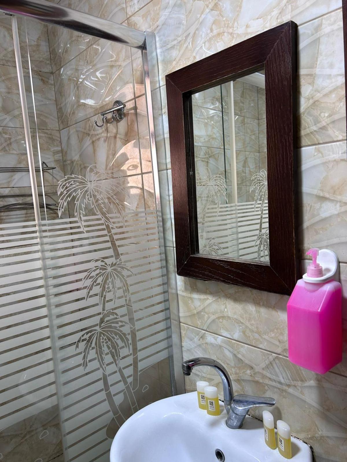 Robou Al Sharq Aparthotel Amman Exteriör bild