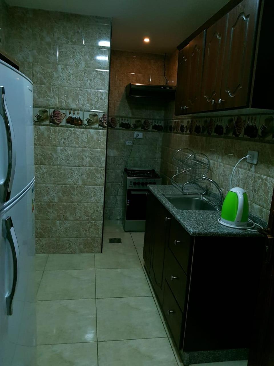 Robou Al Sharq Aparthotel Amman Exteriör bild