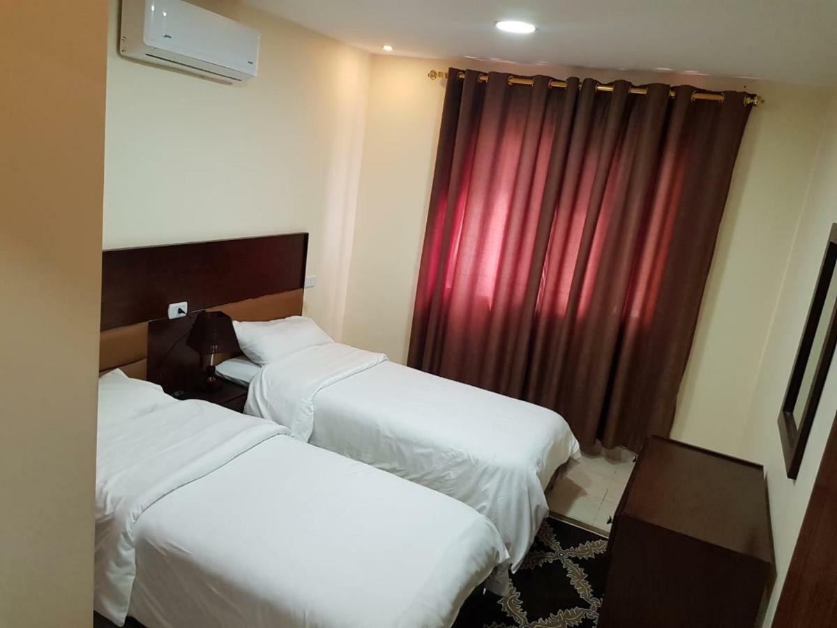 Robou Al Sharq Aparthotel Amman Exteriör bild